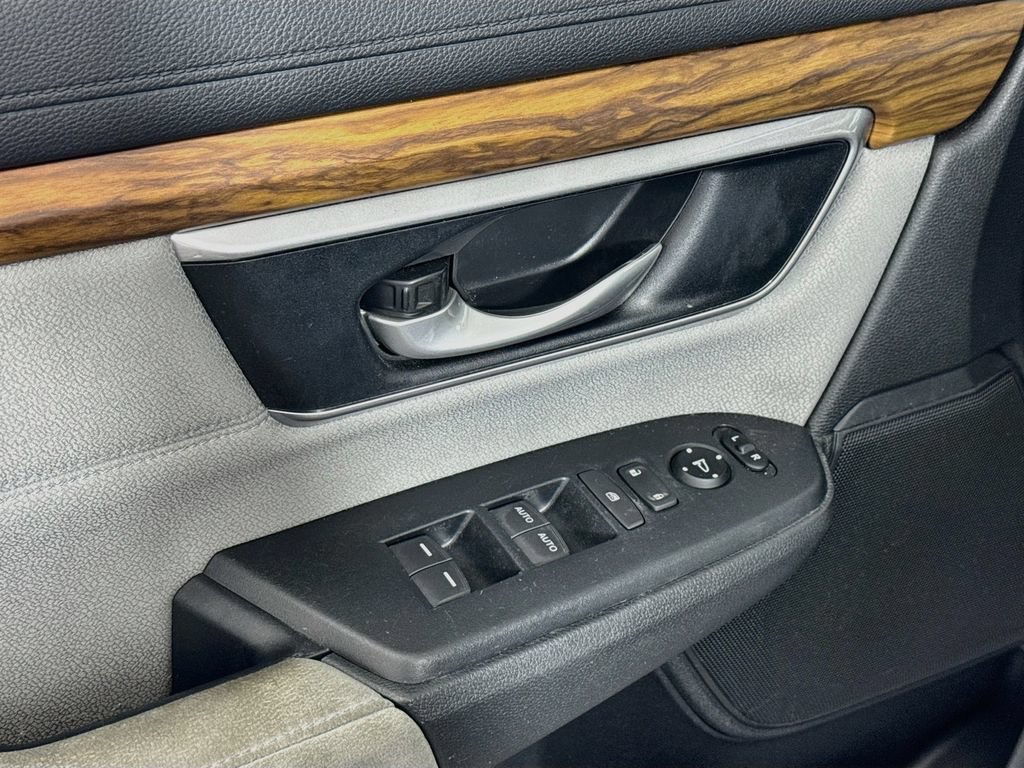 Used 2018 Honda CR-V EX image 17