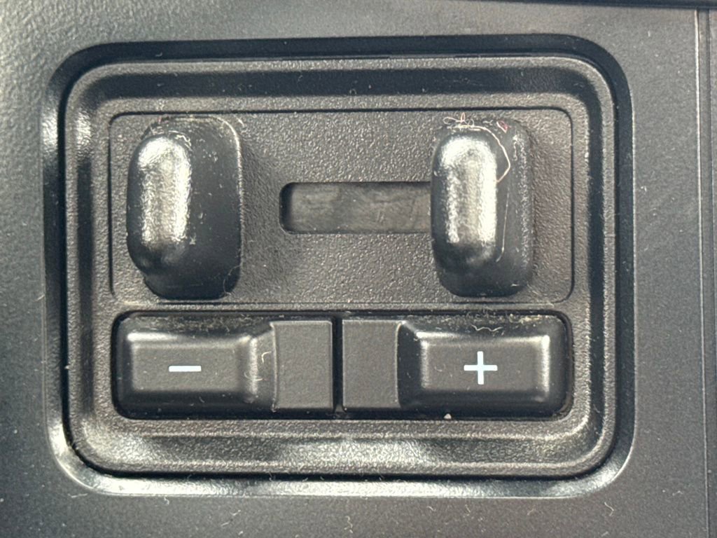 Used 2023 Ford F150 Platinum w/ Equipment Group 701A High AWD/4WD image 43