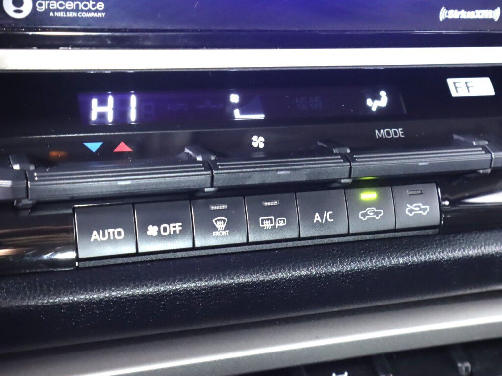 Used 2022 Toyota Tundra SR5 image 19