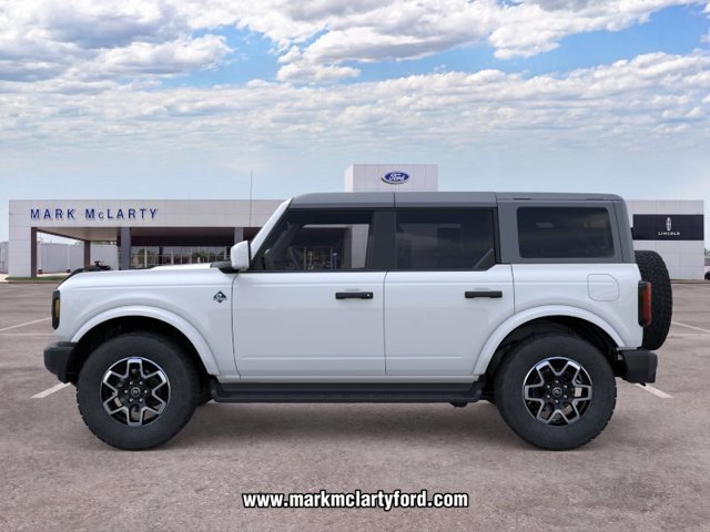 New 2026 Ford Bronco Outer Banks AWD/4WD image 3