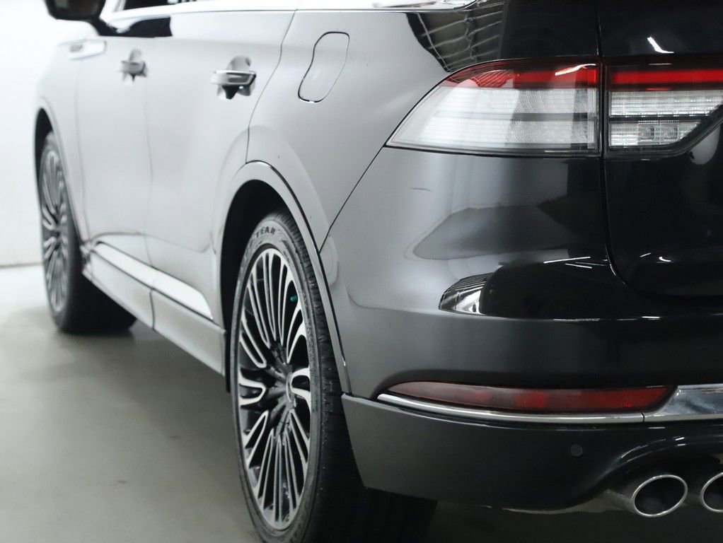 Certified 2025 Lincoln Aviator Black Label image 51