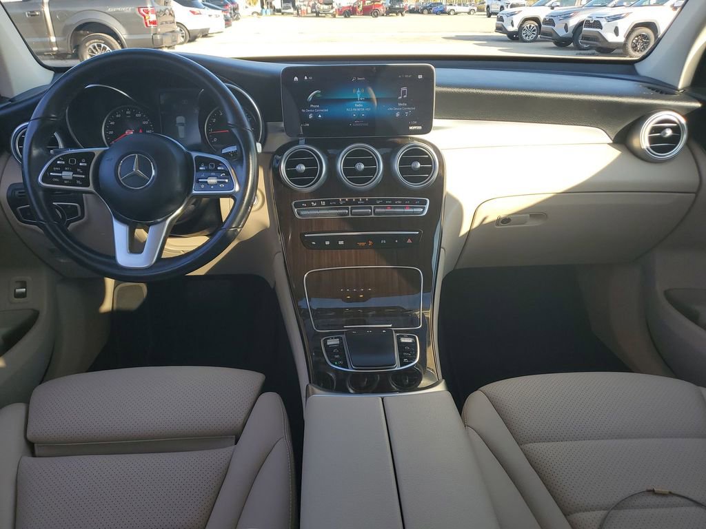 Used 2021 Mercedes-Benz GLC 300 image 24