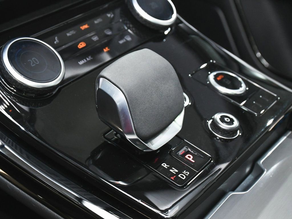 Used 2023 Land Rover Range Rover Sport SE Dynamic image 48