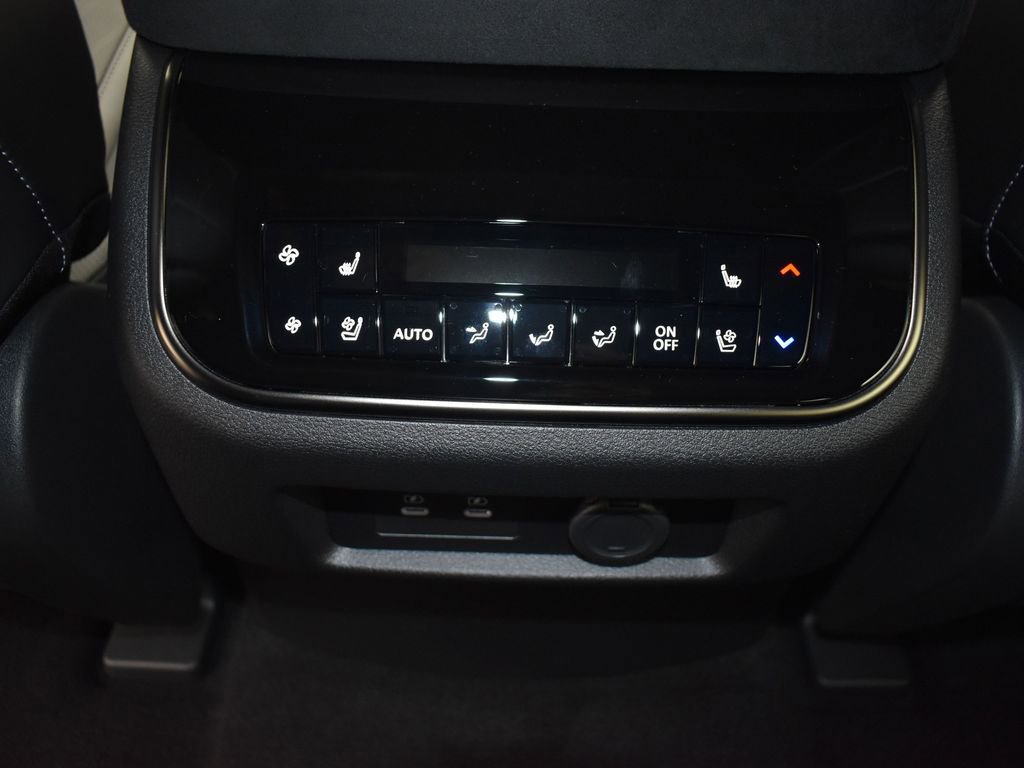 New 2026 INFINITI QX80 Autograph w/ Premium Cargo Package image 19