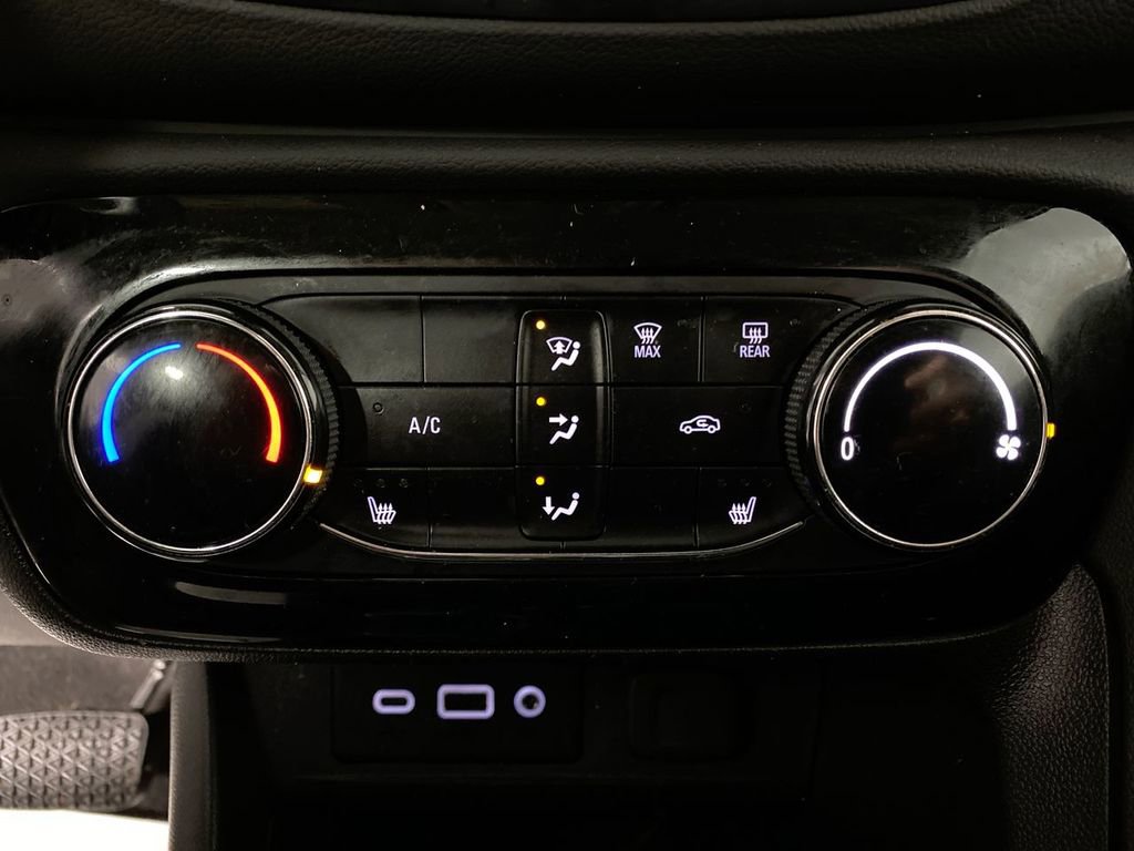 Certified 2023 Buick Encore GX Preferred w/ Cold Weather Comfort Package image 18