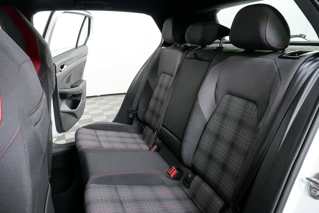 Used 2023 Volkswagen GTI SE image 23