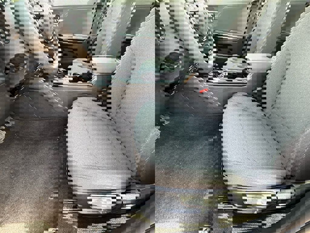 Used 2025 Kia K4 LXS image 12