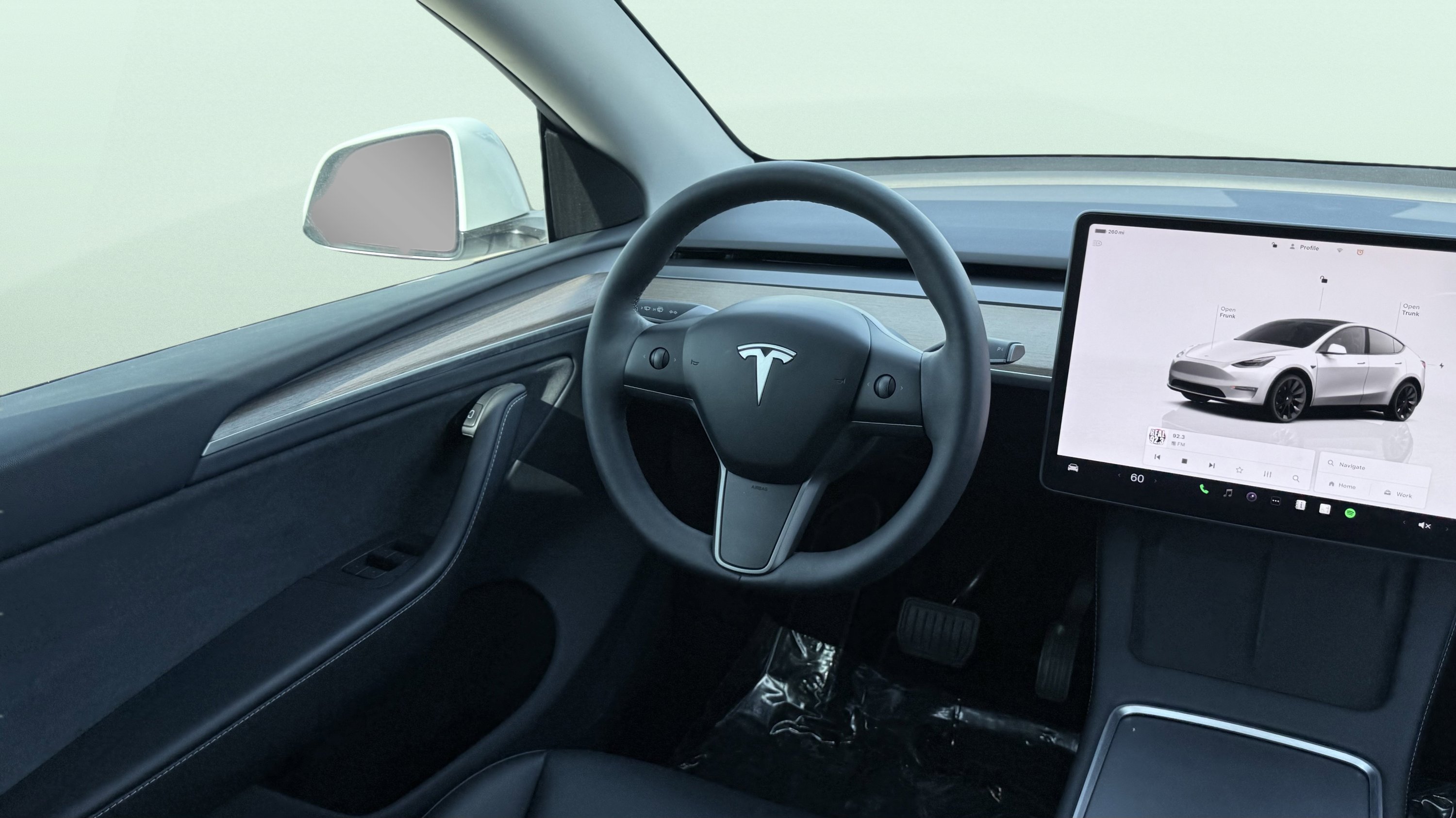 Used 2023 Tesla Model Y Long Range image 53