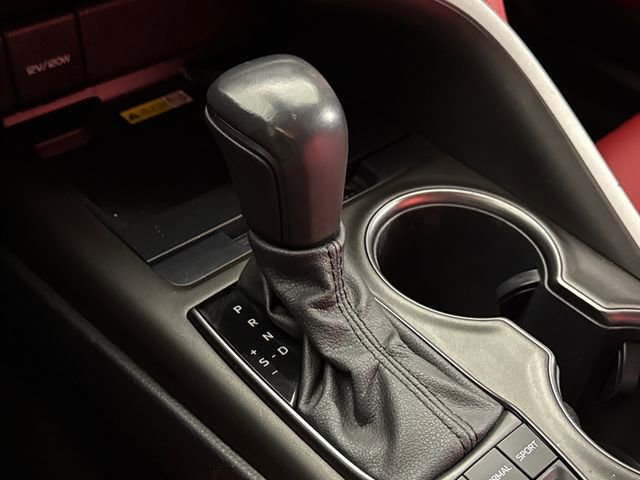 Used 2022 Toyota Camry XSE FWD image 37