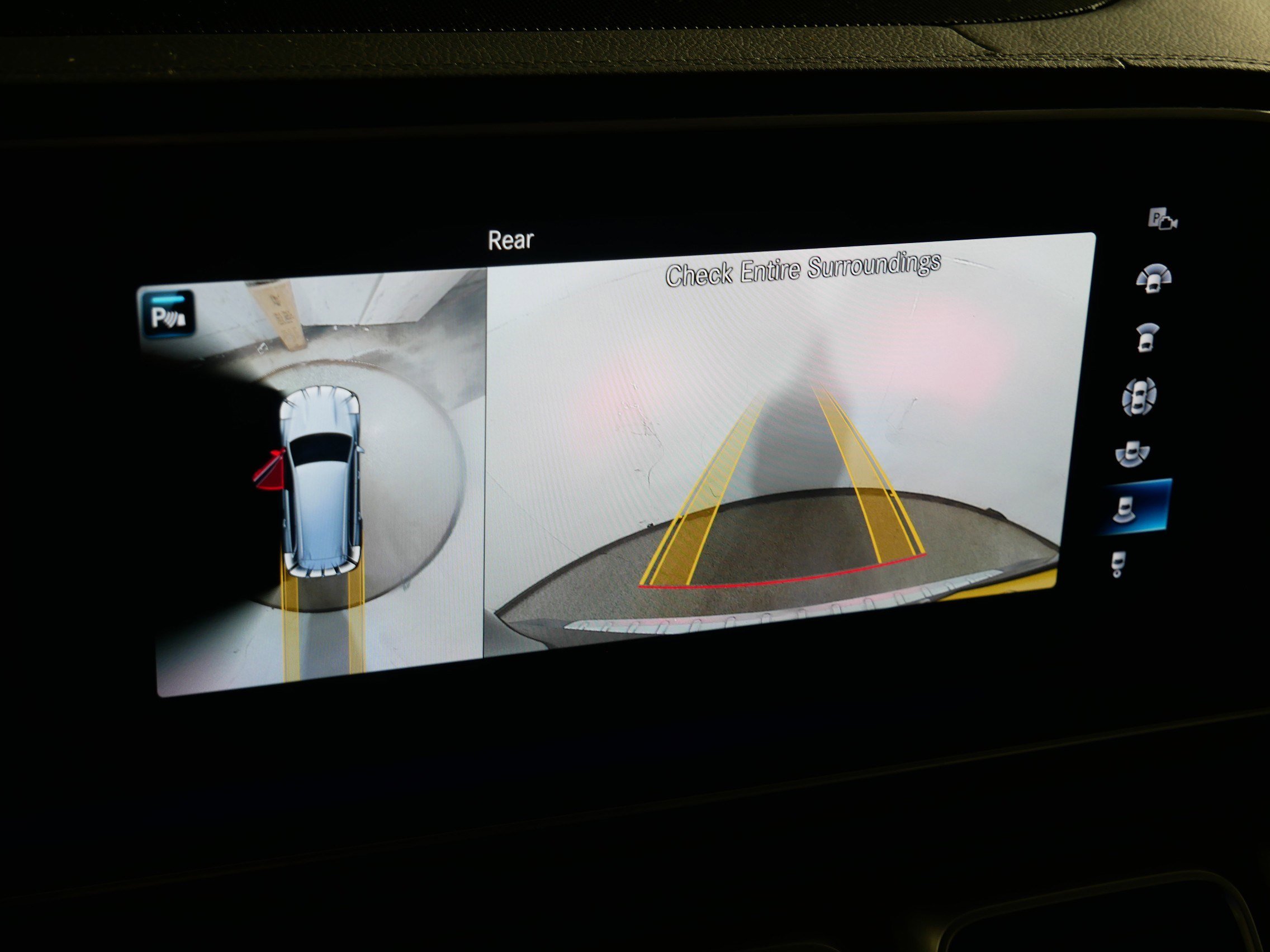 Used 2022 Mercedes-Benz GLS 450 4MATIC image 31