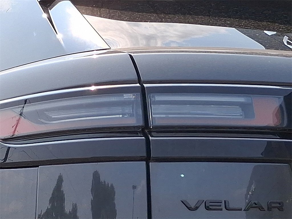 New 2025 Land Rover Range Rover Velar Dynamic HSE image 7