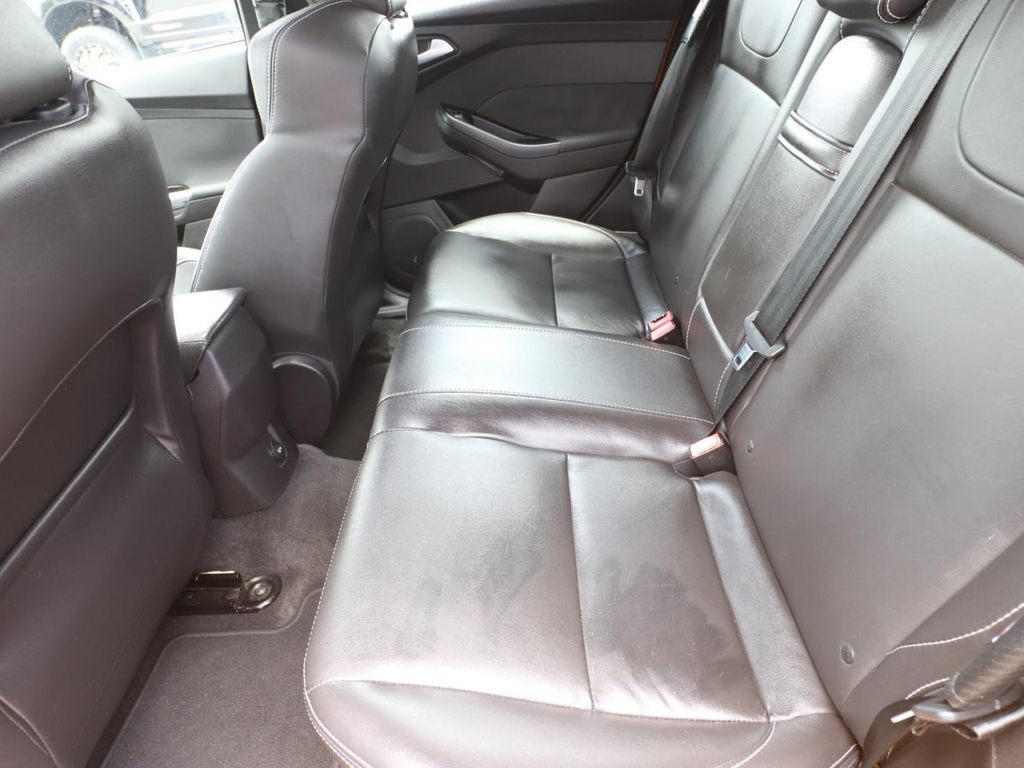 Used 2014 Ford Focus ST w/ Equipment Group 202A FWD image 9