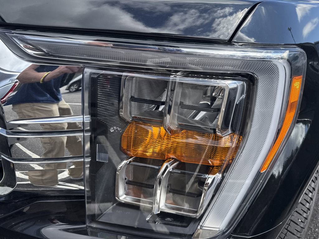 Used 2023 Ford F150 XLT w/ Equipment Group 302A High image 5