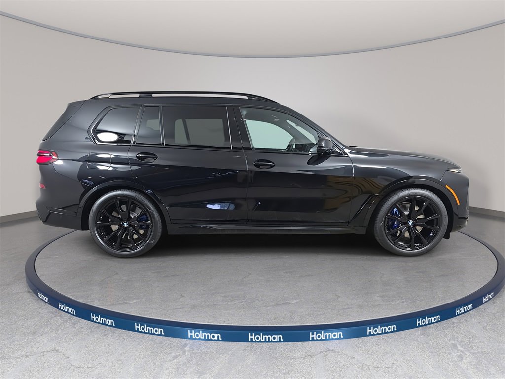 New 2026 BMW X7 M60i image 4