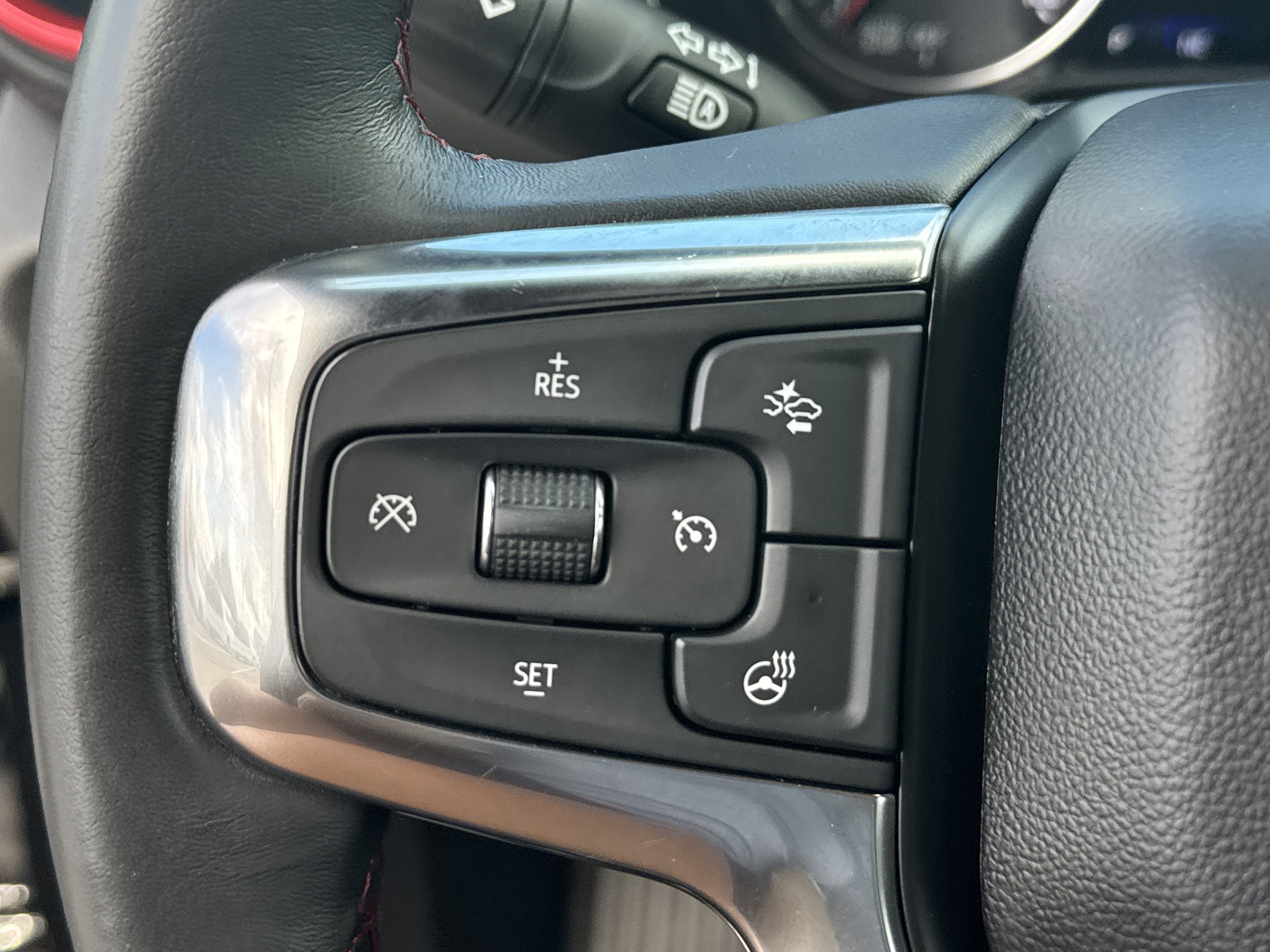 Used 2022 Chevrolet Blazer RS w/ Enhanced Convenience Package image 31