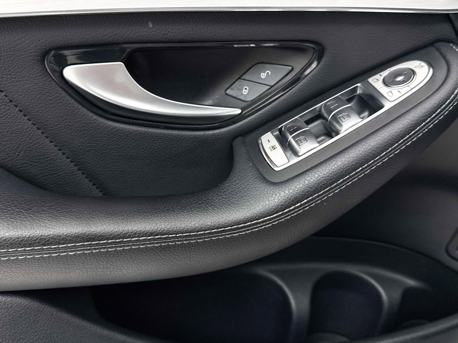 Used 2019 Mercedes-Benz GLC 300 GLC 300 Coupe image 28