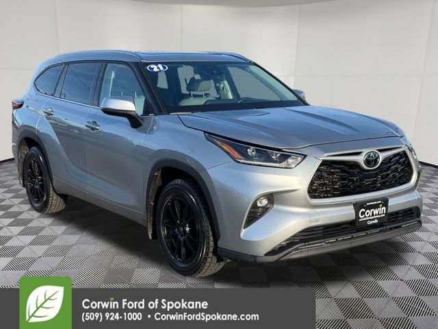Used 2021 Toyota Highlander XLE