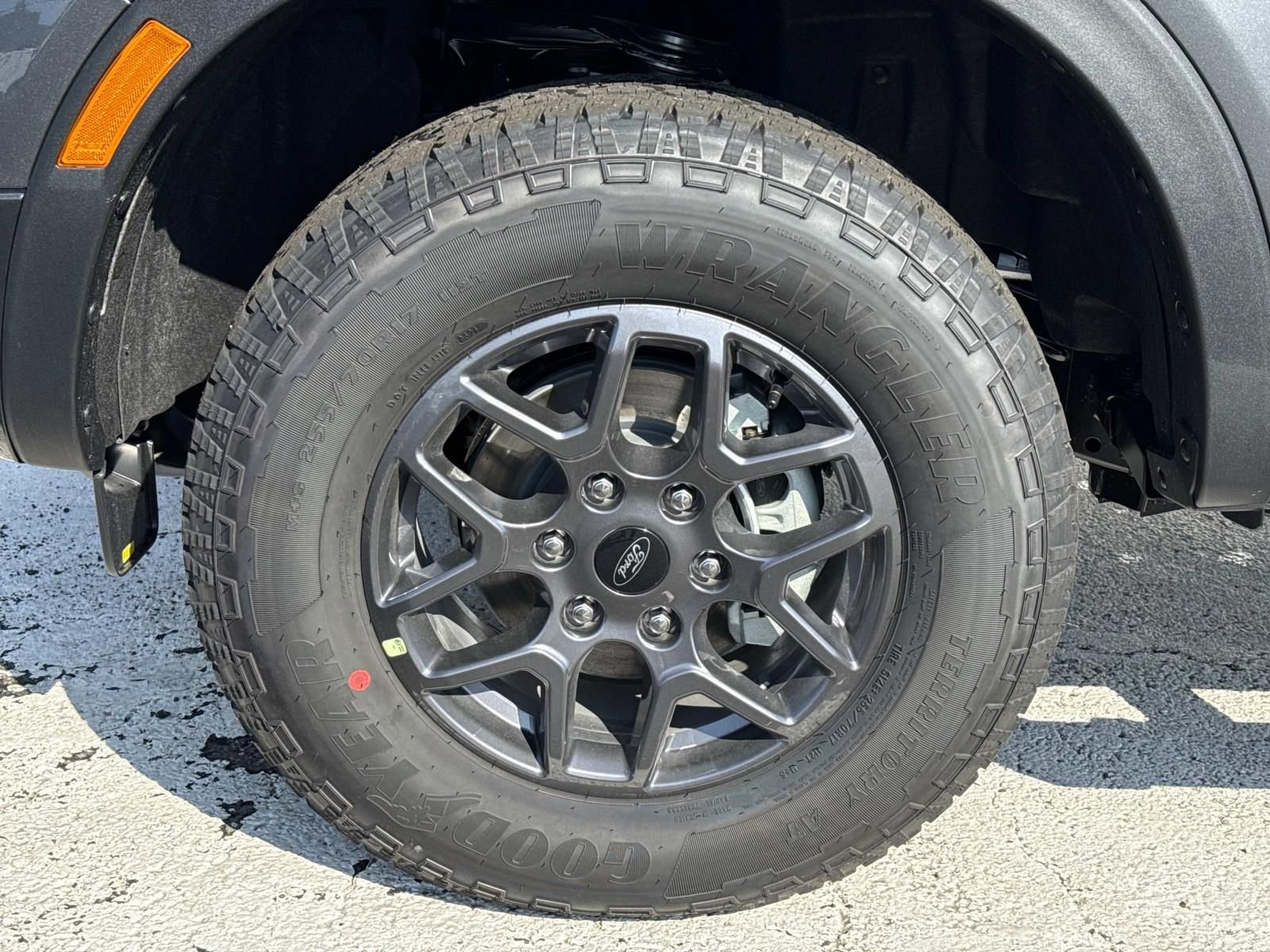 New 2026 Ford Ranger XLT w/ FX4 Off-Road Package AWD/4WD image 9