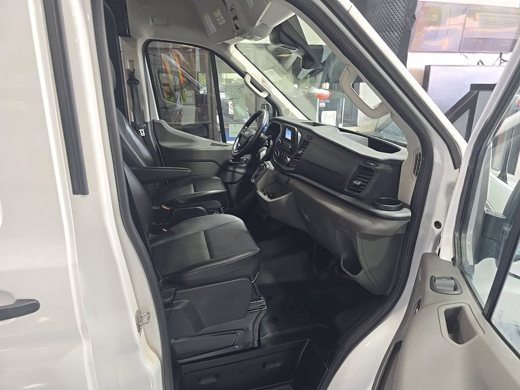 Used 2025 Ford Transit 250 148 High Roof w/ Load Area Protection Package RWD image 10