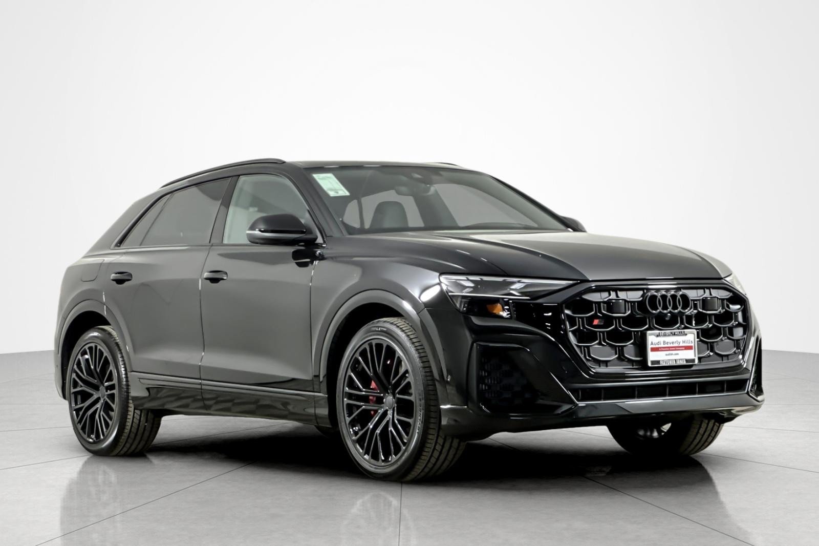 New 2026 Audi SQ8 Prestige AWD/4WD image 2