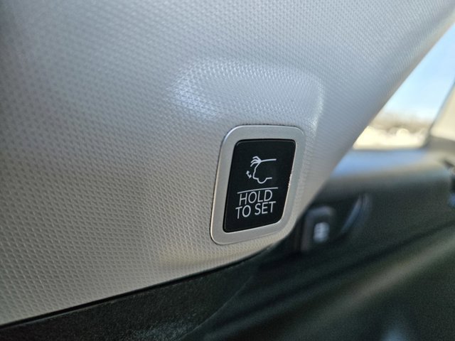 Used 2022 Jeep Grand Cherokee Limited 4xe image 38