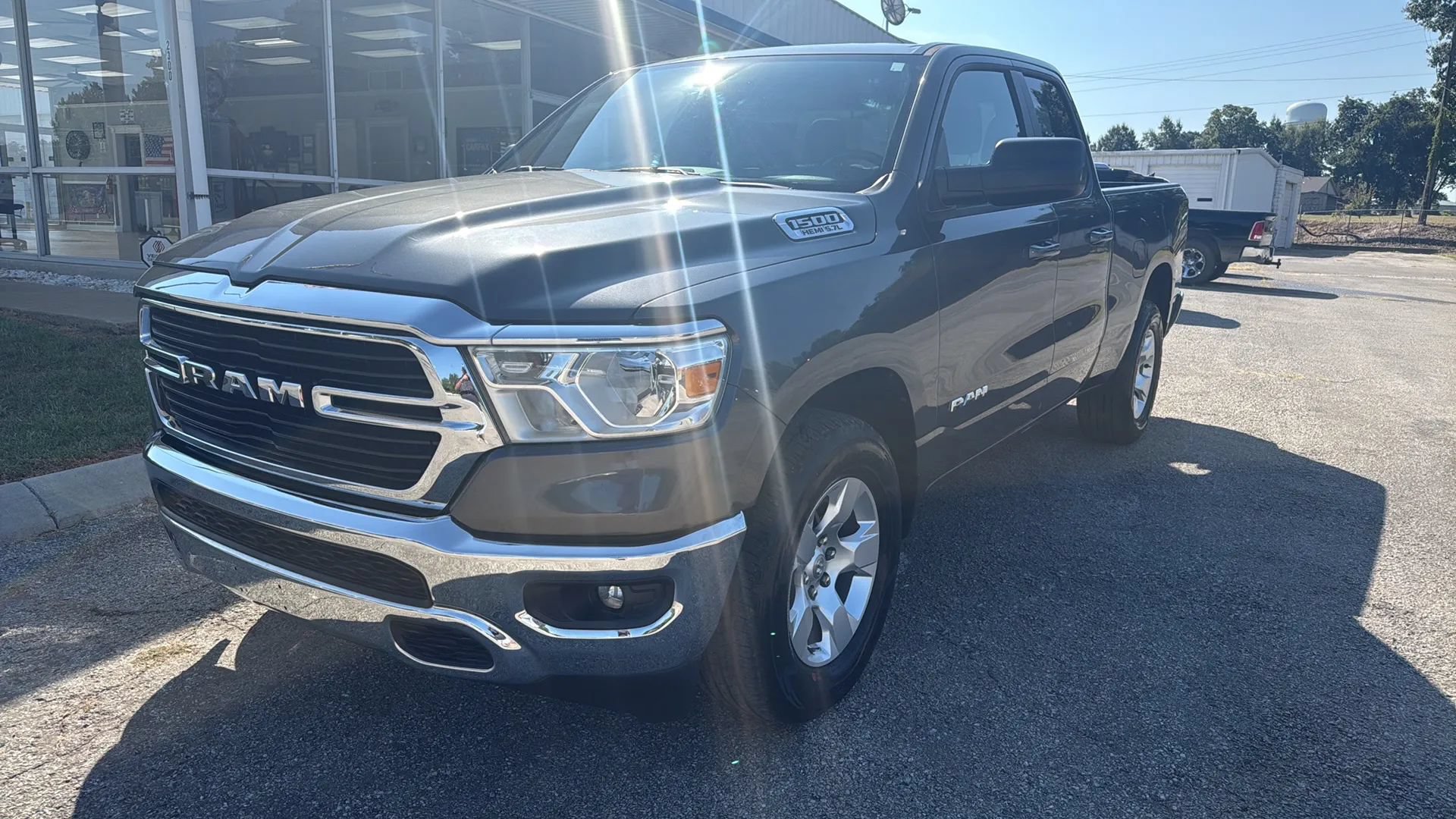 Used 2021 RAM 1500 Big Horn RWD image 3