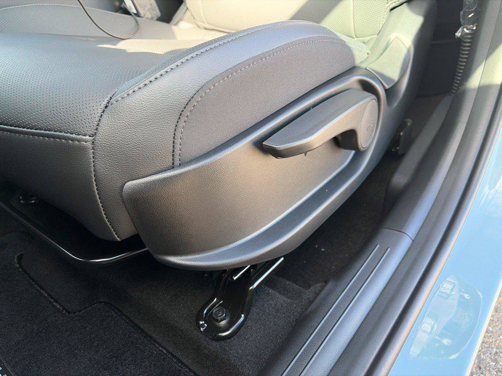 New 2027 Hyundai Santa Cruz SE AWD/4WD image 12