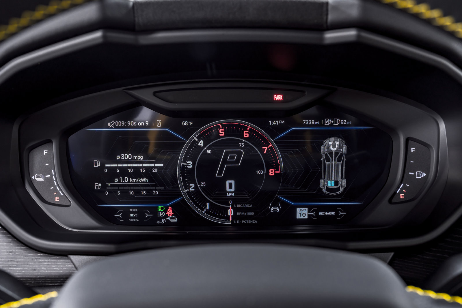 Used 2025 Lamborghini Urus SE AWD/4WD image 66