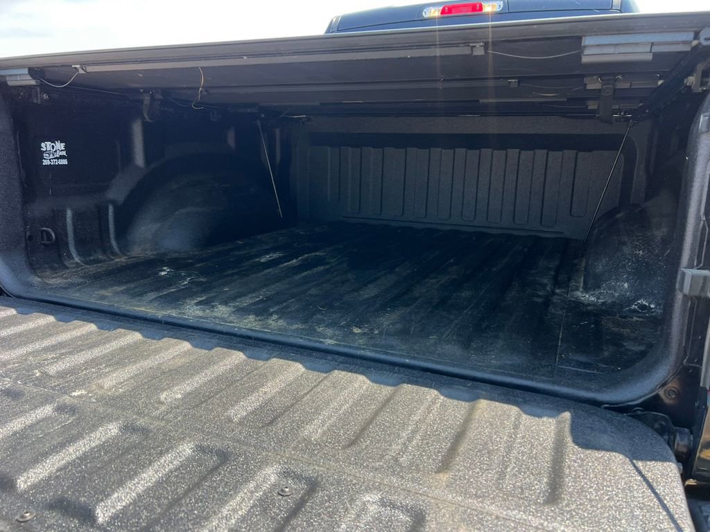 Used 2023 RAM 1500 Laramie AWD/4WD image 14