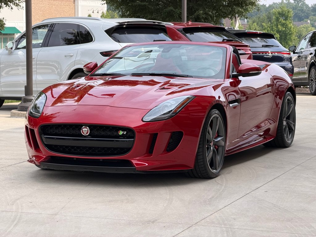 Used 2016 Jaguar F-TYPE R AWD/4WD image 11
