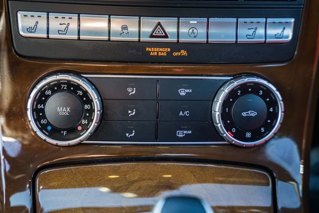 Used 2016 Mercedes-Benz SLK 300 image 24