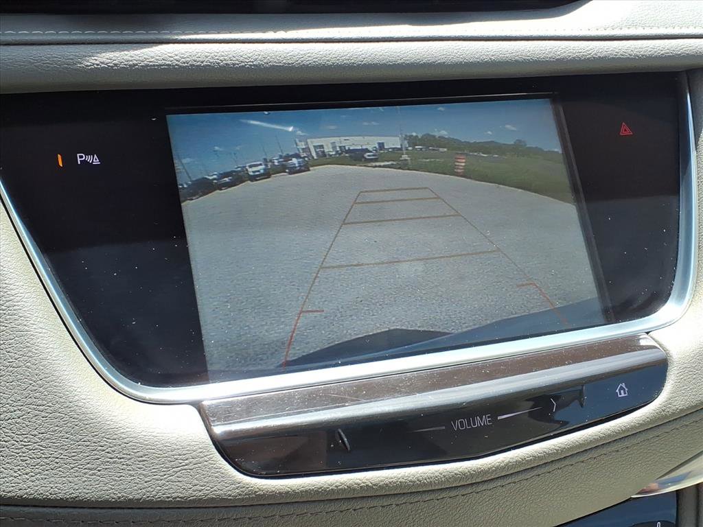 Used 2019 Cadillac XT5 Luxury FWD image 6