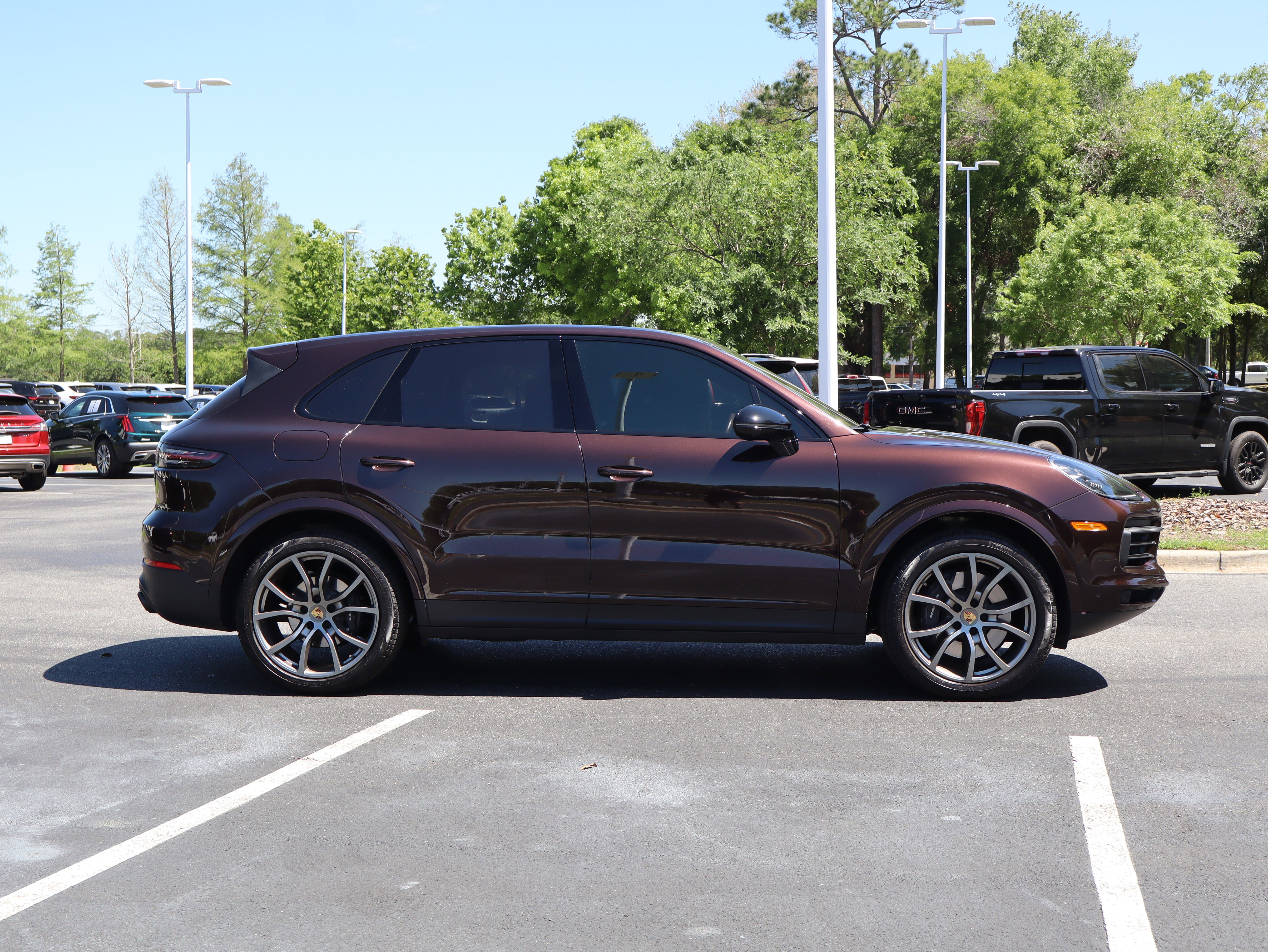 Used 2022 Porsche Cayenne image 12
