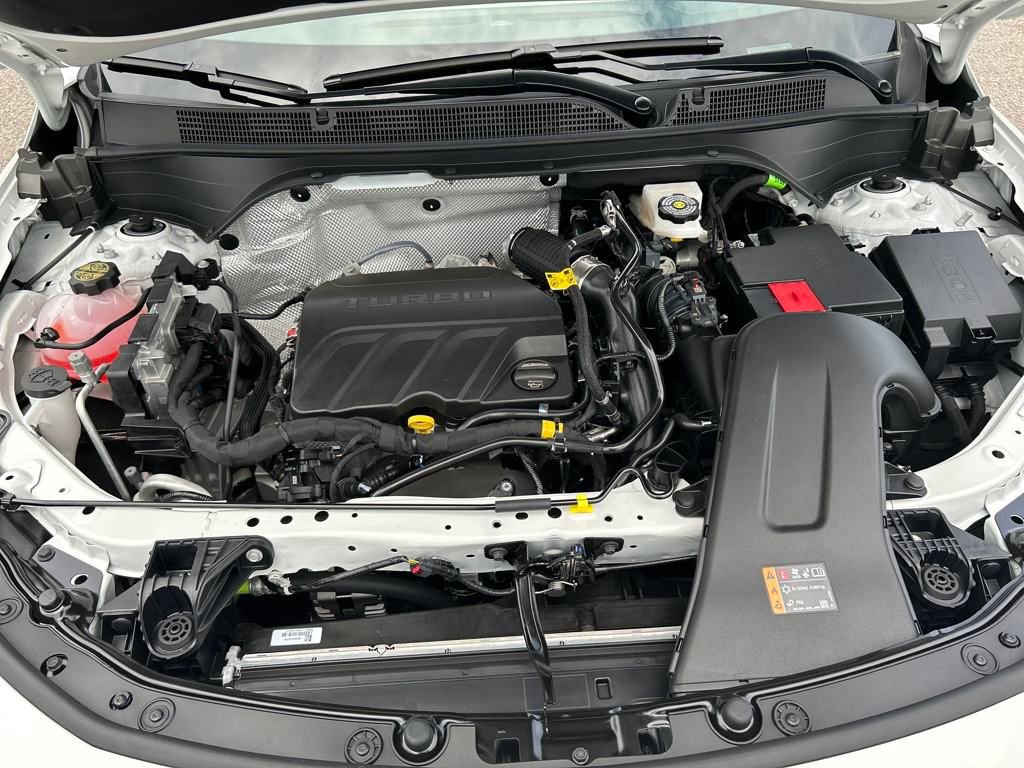 Used 2025 Buick Envista Avenir image 11