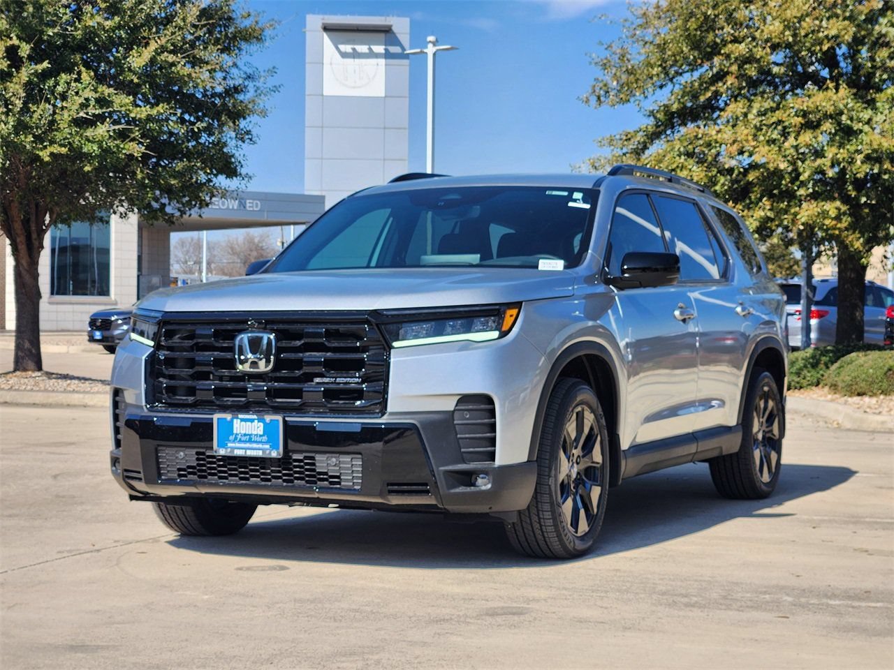 New 2026 Honda Pilot Black Edition image 2