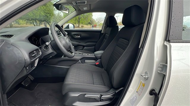 New 2025 Honda HR-V LX image 22