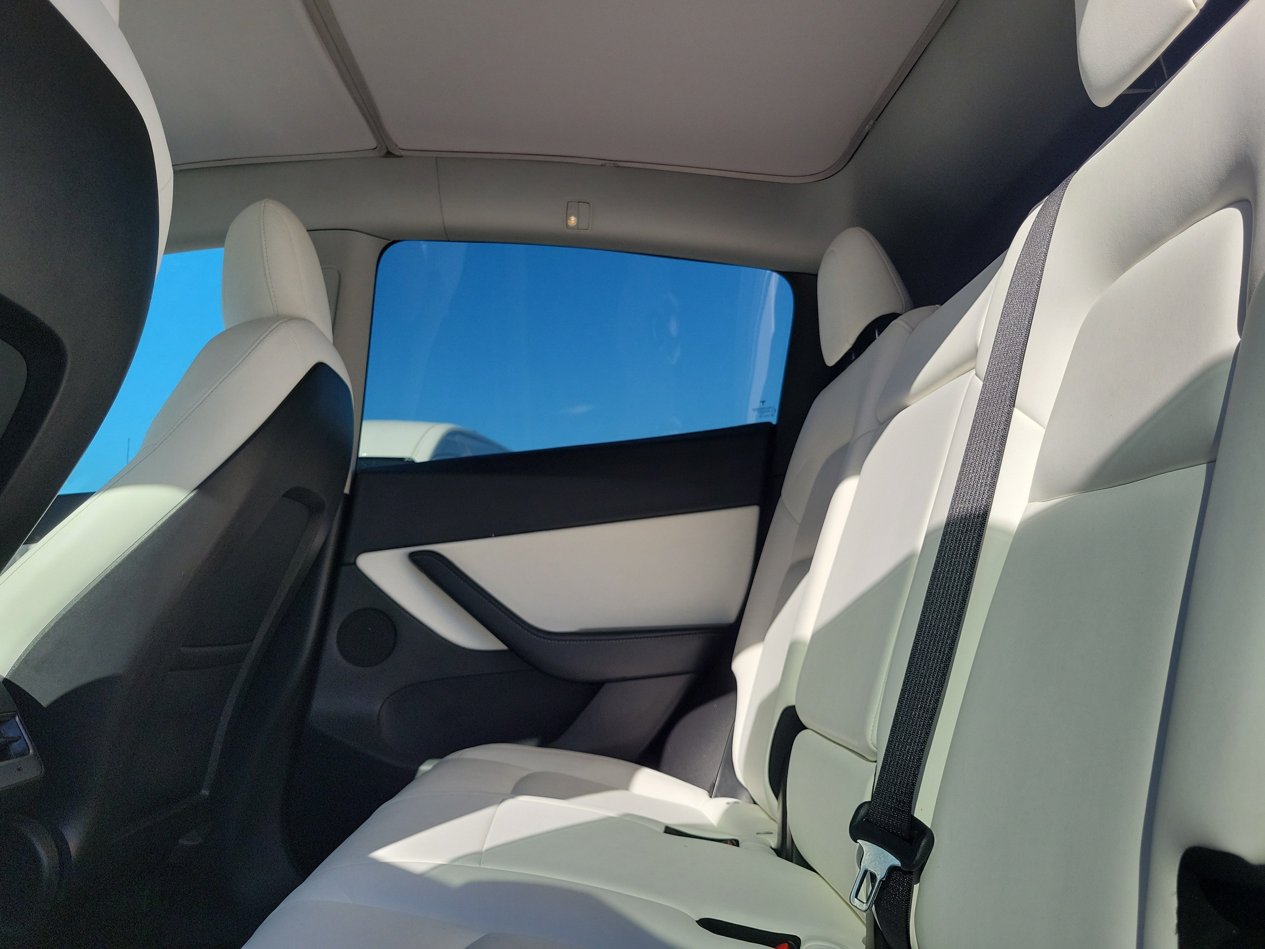 Used 2021 Tesla Model Y Long Range AWD/4WD image 12