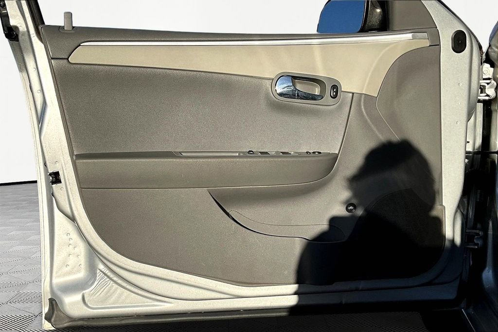 Used 2012 Chevrolet Malibu LS w/ LS Uplevel Package image 18