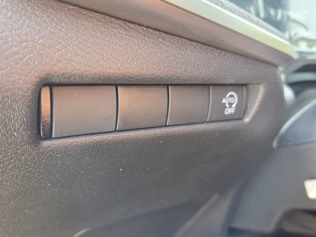 New 2026 Nissan Kicks SV w/ Cold Weather Package image 26