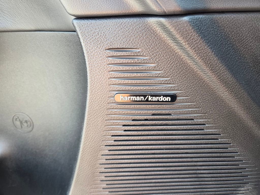 Used 2022 Dodge Challenger SRT Hellcat image 23