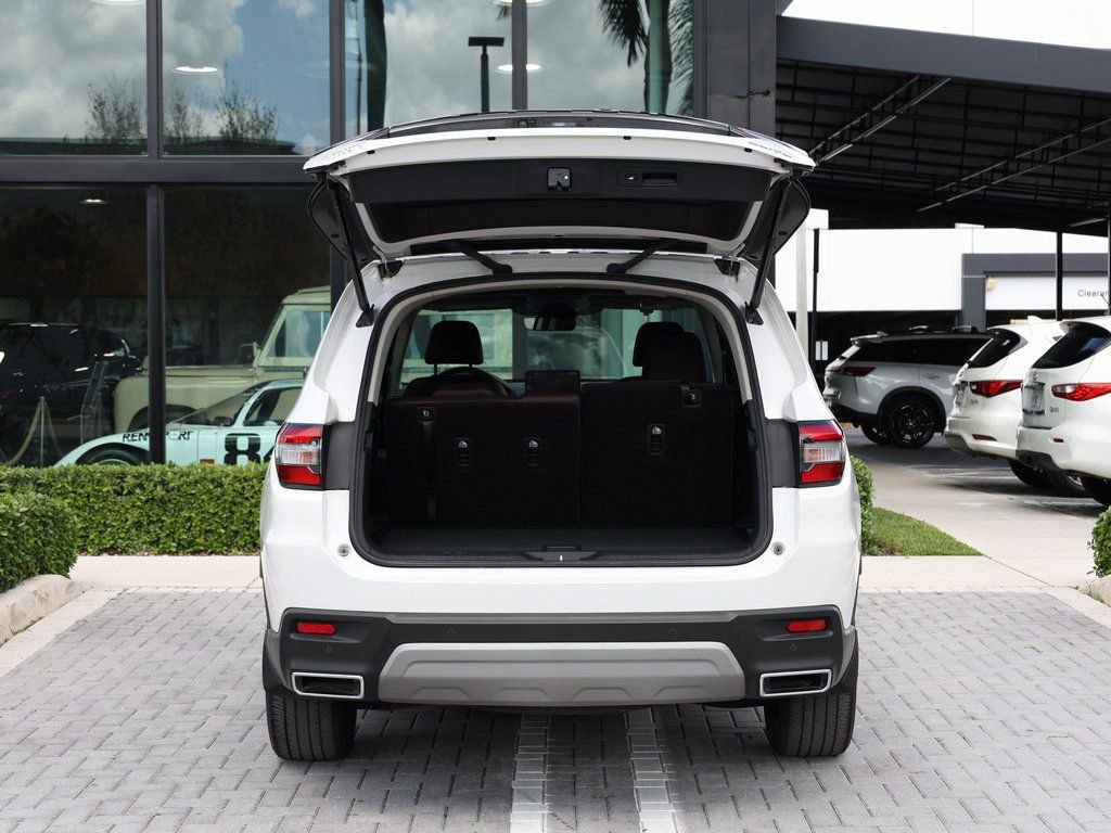 Used 2023 Honda Pilot Elite image 7