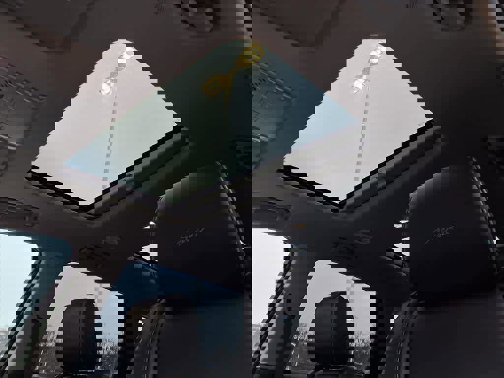 Used 2019 Buick Enclave Avenir w/ Avenir Technology Package image 15