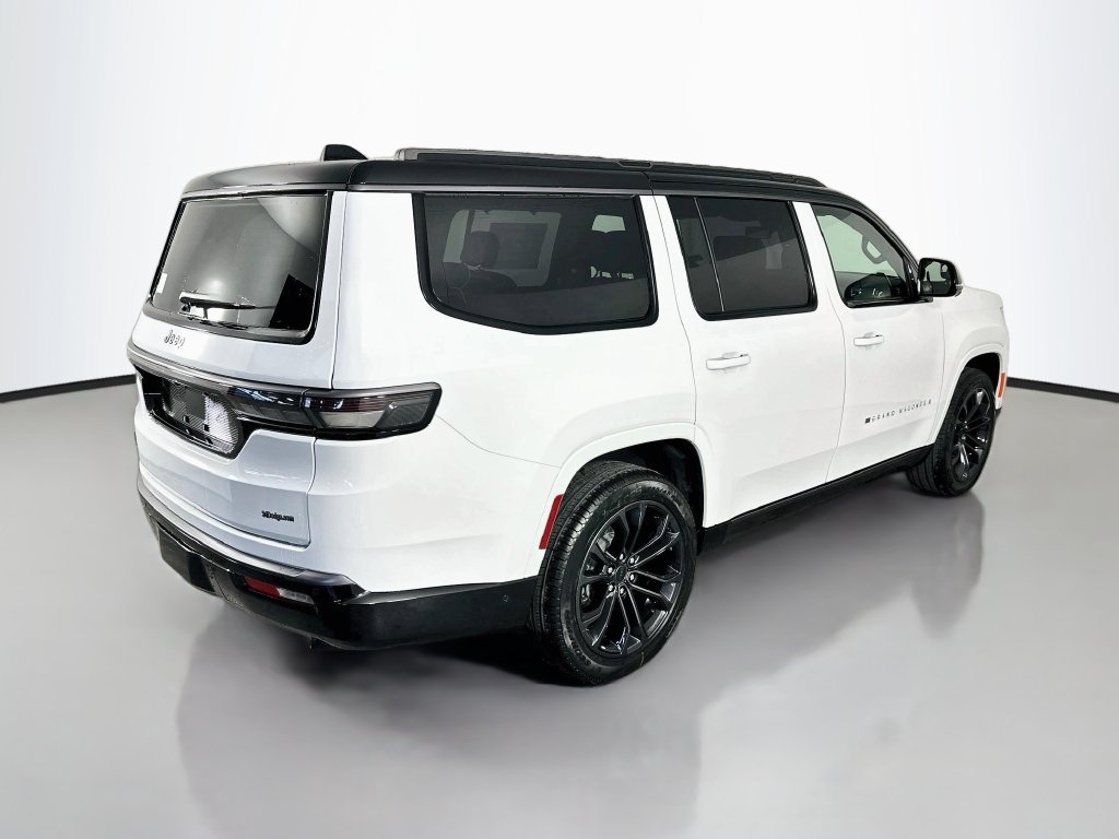 New 2026 Jeep Grand Wagoneer Summit AWD/4WD image 7
