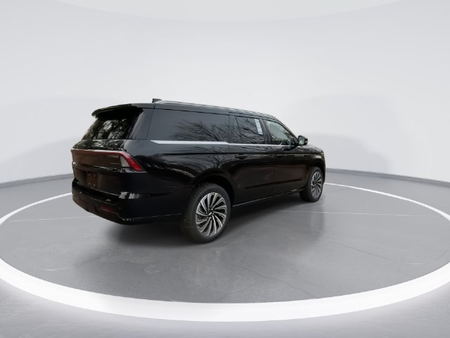 New 2025 Lincoln Navigator L Black Label AWD/4WD image 8