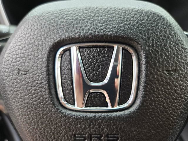 Used 2025 Honda Pilot Elite image 33