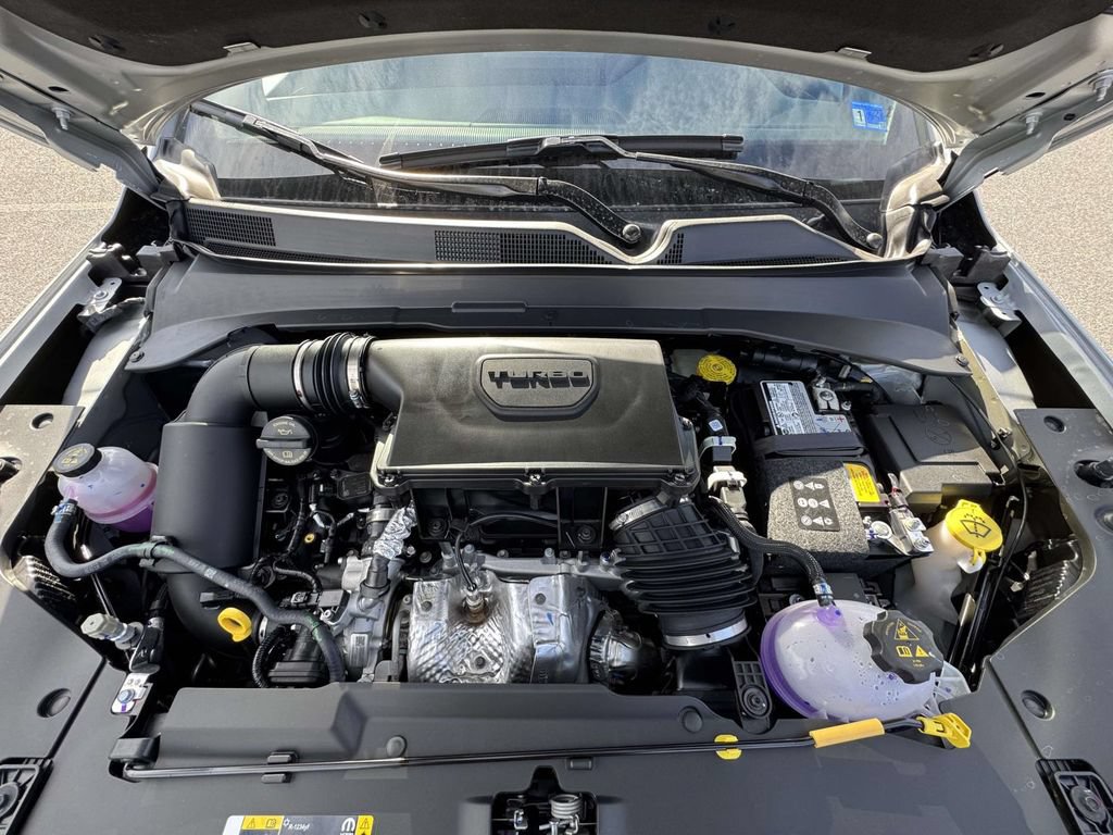 New 2026 Jeep Compass Latitude AWD/4WD image 10
