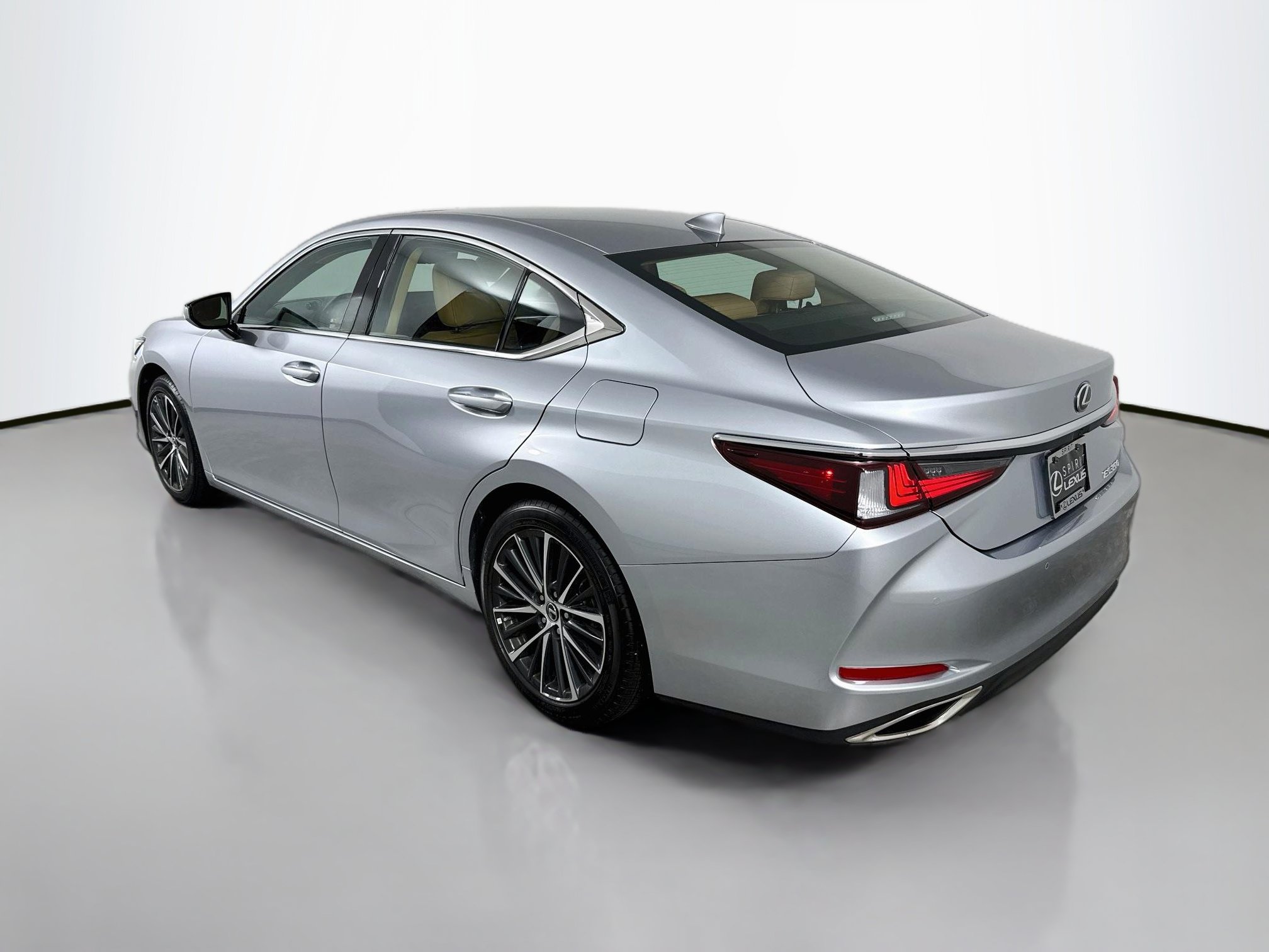 Certified 2025 Lexus ES 350 w/ Premium Package FWD image 5