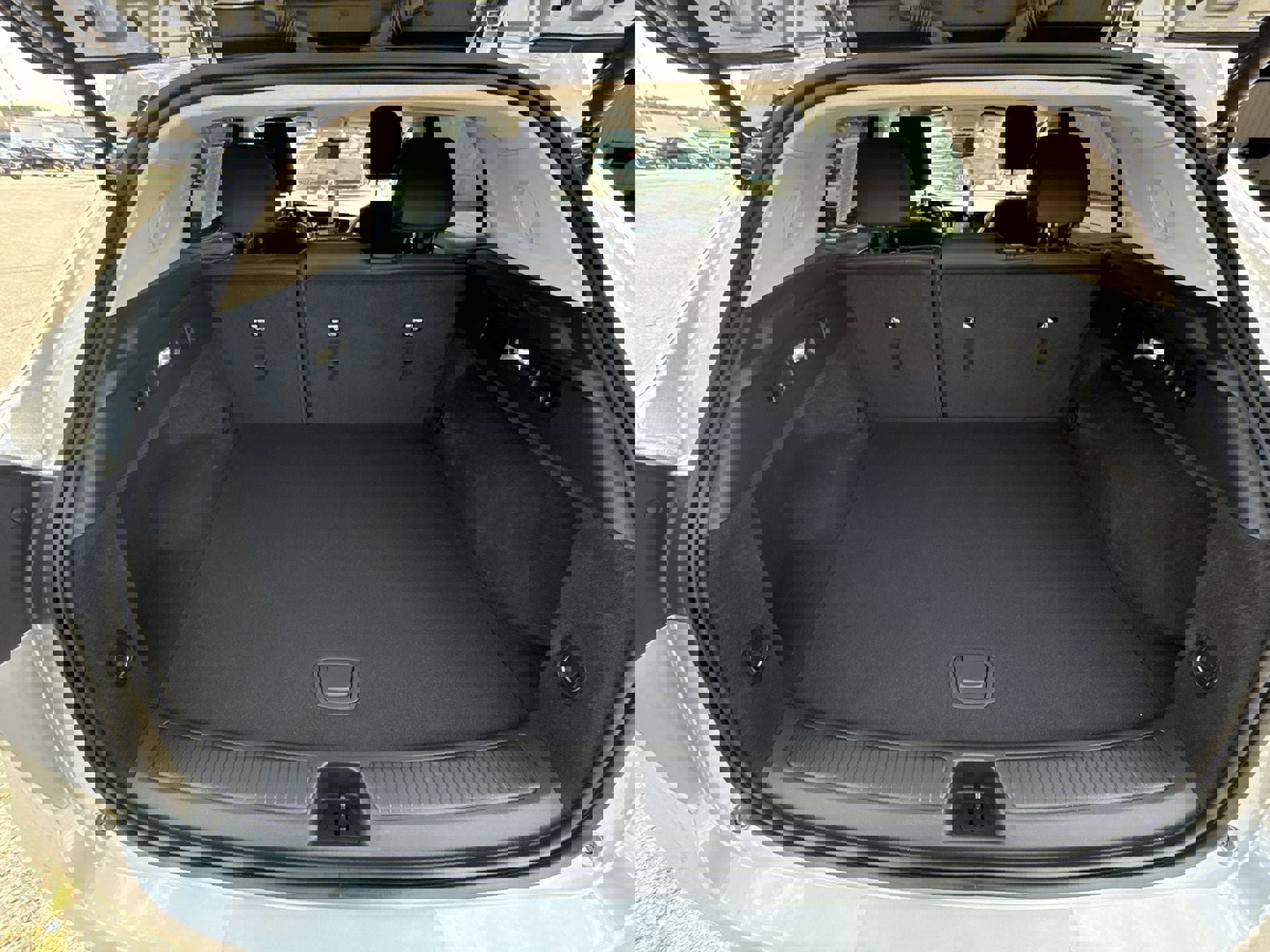 Used 2023 Buick Envision Essence image 23