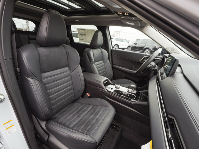 New 2026 Mitsubishi Outlander AWD image 39