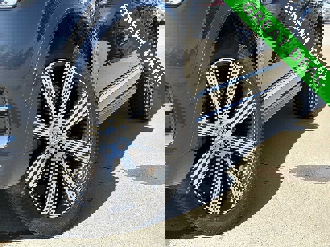 Used 2022 Volvo XC90 T6 Inscription w/ Advanced Package image 9